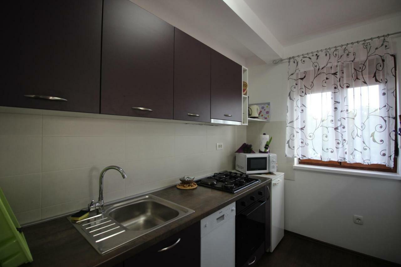 Apartmani Irena Нови Винодолски Екстериор снимка